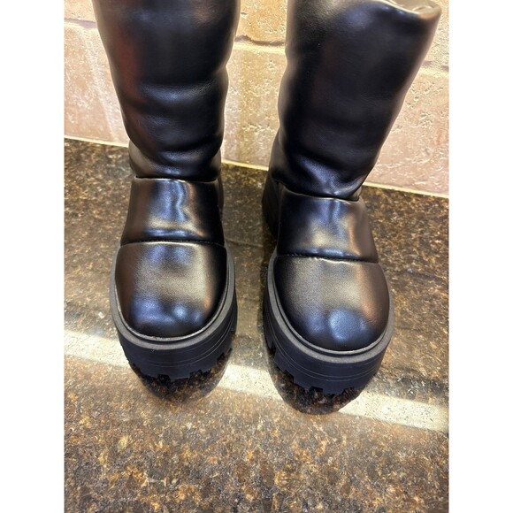 ASOS Designs Apollo Padded Black Vegan Snow Moon Boots Size 8 Women’s EUC - Picture 2 of 5